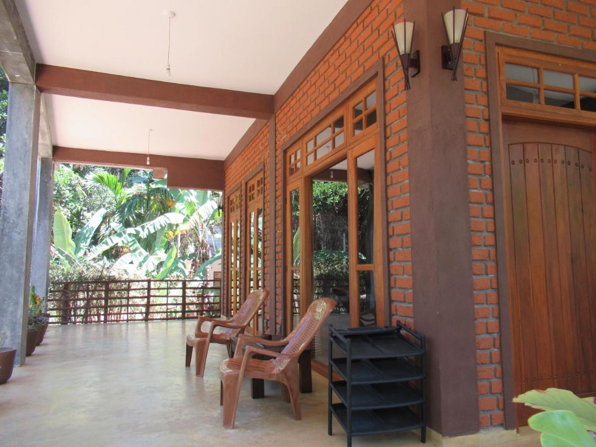 The Rezt Bed & Breakfast Ella Exterior photo